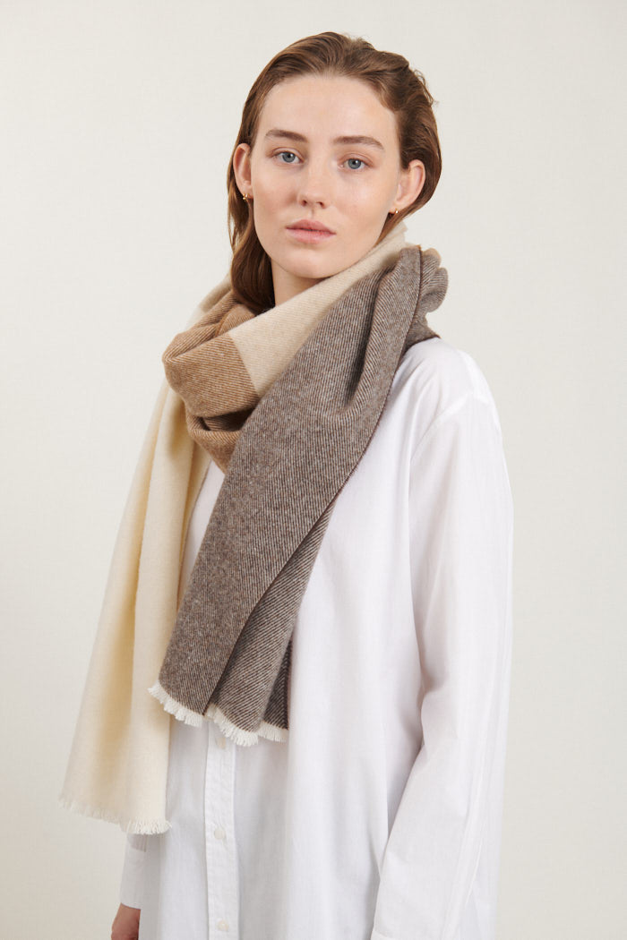 Basic Apparel Sena Scarf Scarfs 734 Choc torte, tobacco brown, nat. mel., w. white